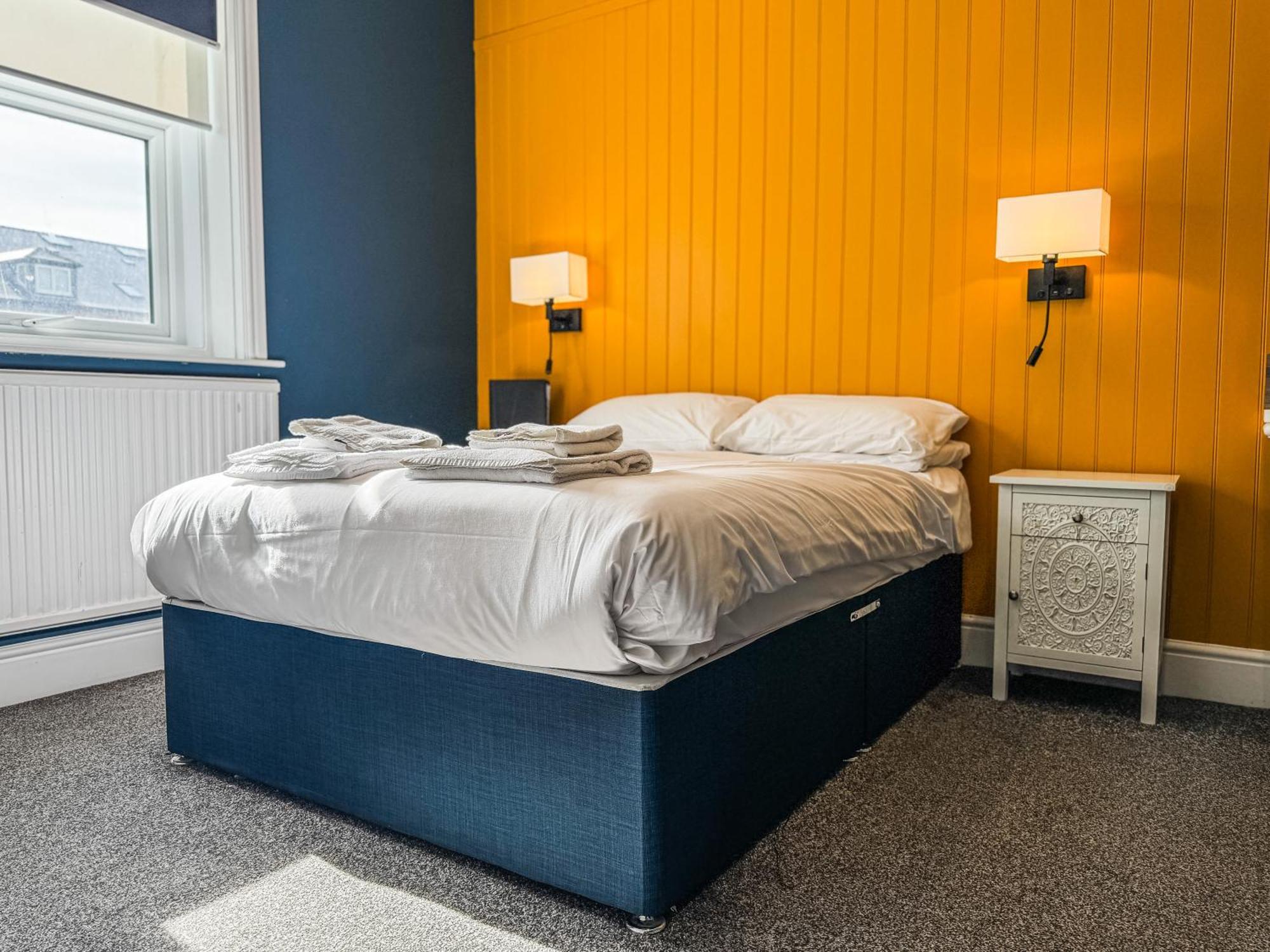 Delmont Hotel 3*