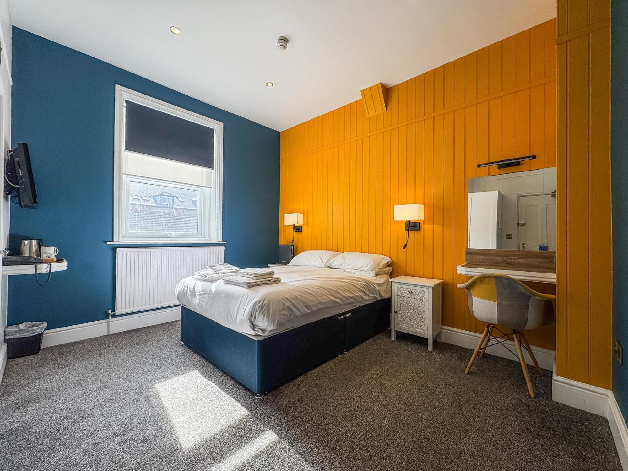 Delmont & View Restaurant 3* Scarborough