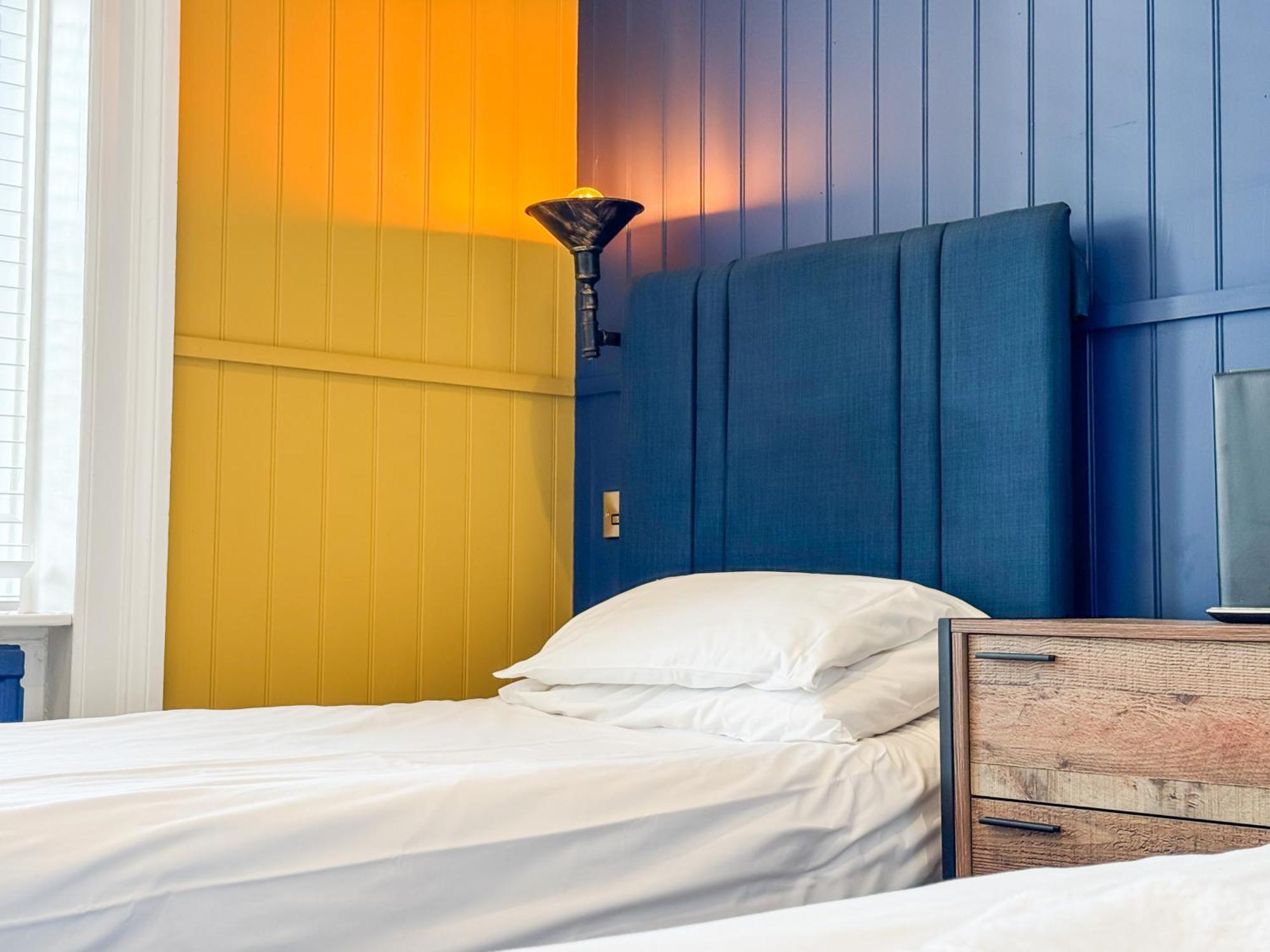Delmont Hotel 3*