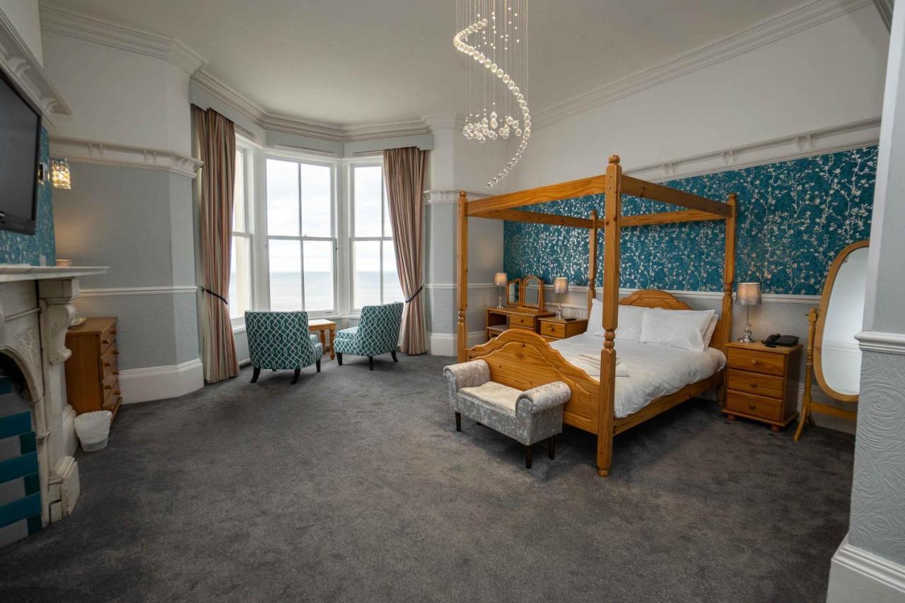 Delmont Hotel 3*