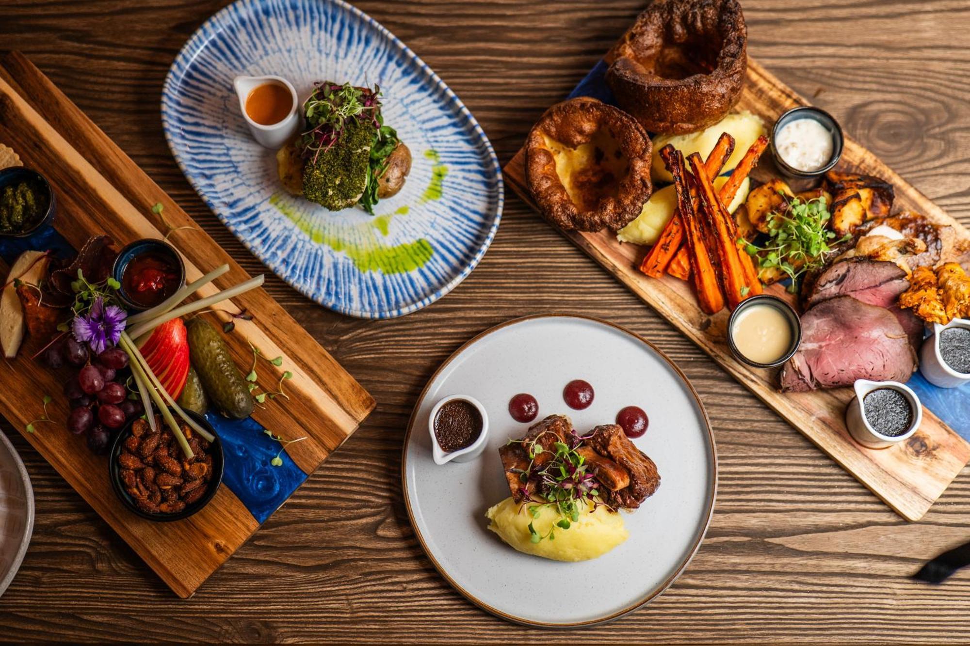 Hotel Delmont & View Restaurant Scarborough